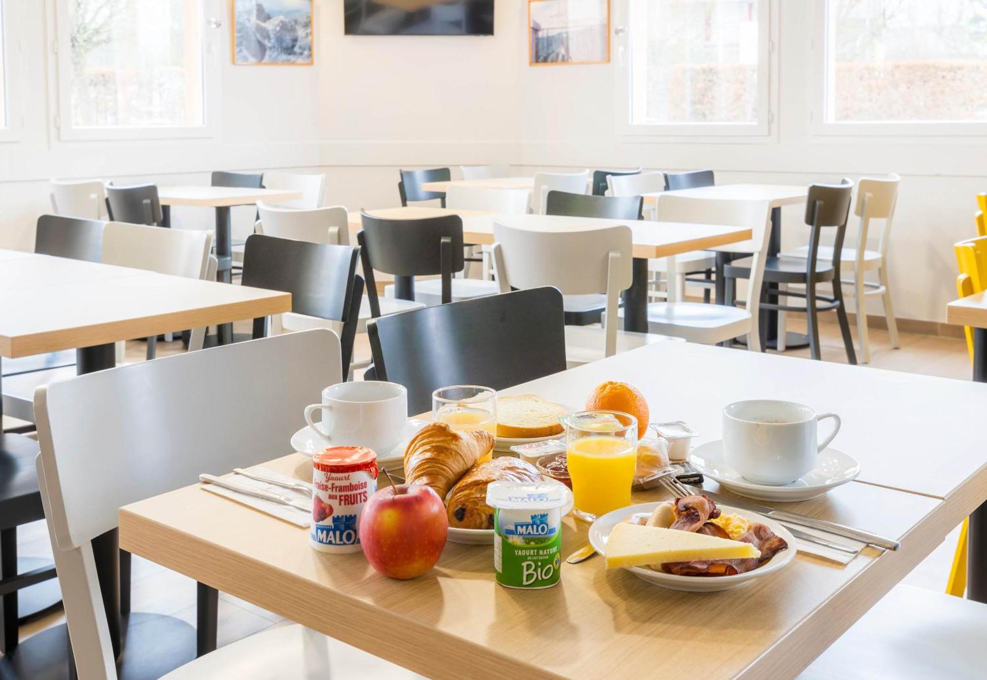 B&B Hotel Auxerre Monéteau Εξωτερικό φωτογραφία