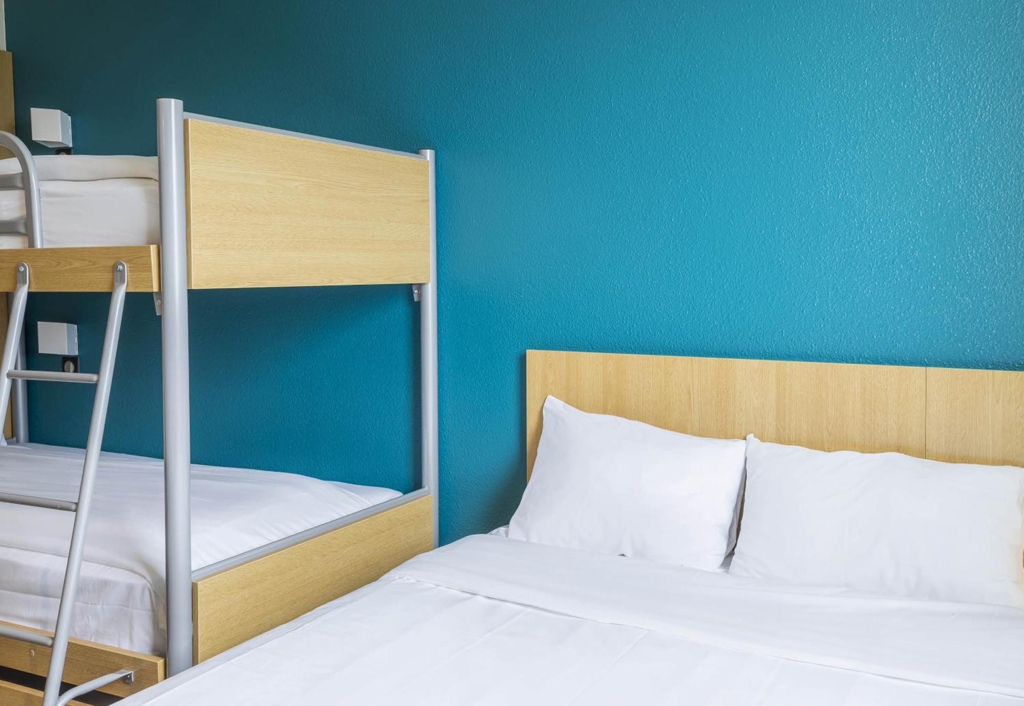 B&B Hotel Auxerre Monéteau Εξωτερικό φωτογραφία